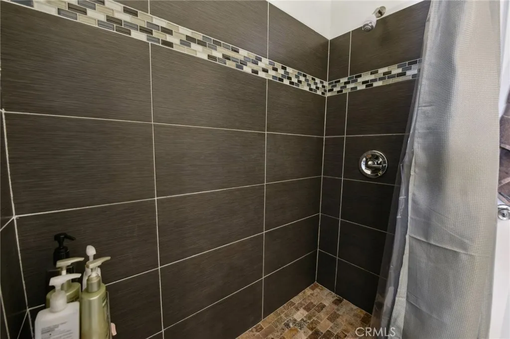 2625 N Main Street, Los Angeles, California 90031 home-pic-10